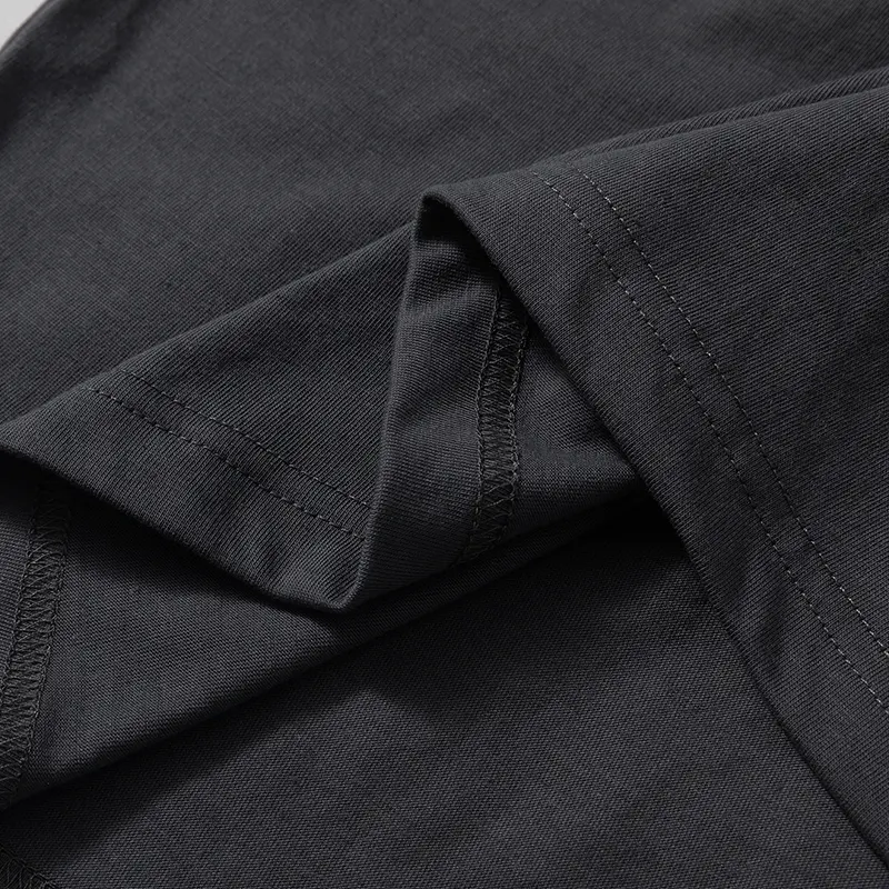 oemtshirts.com high quality ready made poly/cotton 180gsm round neck shortsleeve regular fit blank t-shirt wholesale